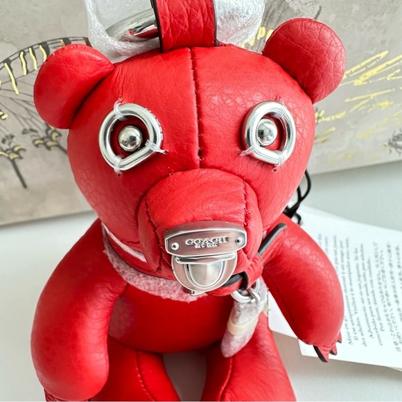 Coach Red Leather Bear Bag Charm Collectable Style CP369 - Picture 3 of 11